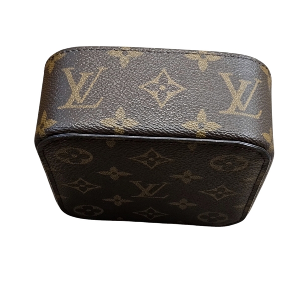 Louis Vuitton Boite Camille MM Monogram Case Leather Bordeaux - Picture 8 of 9